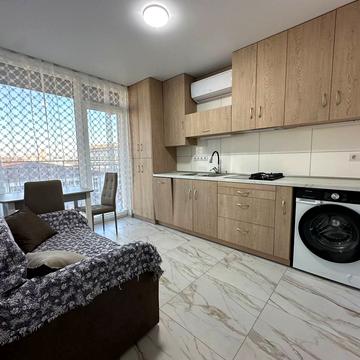 Флотська вул., 10Б