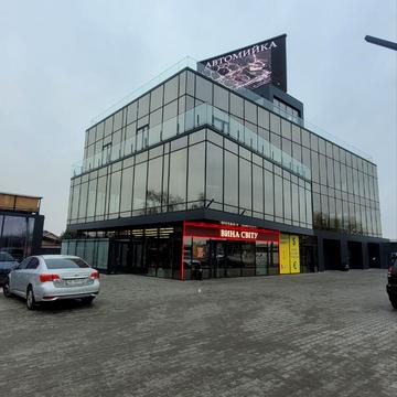 Логістична, 15