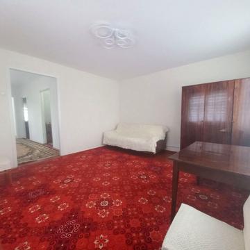 Роганська вул., 93