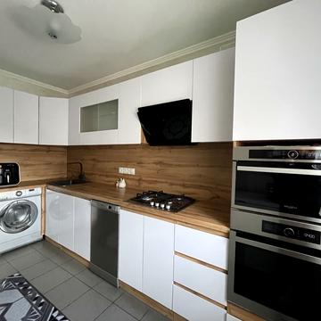 Гайдамацька вул. (Марфи Струтинської), 35