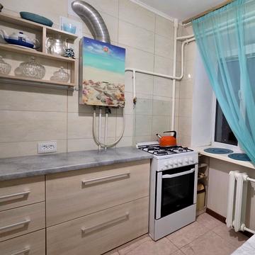 Морехідна вул., 11