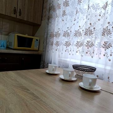 Огнівська вул., 12