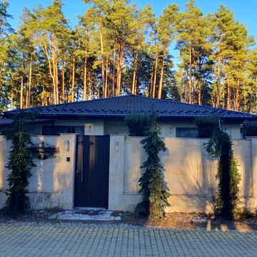 Гостомельський провулок, 8