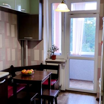 Червоної Калини просп., 58