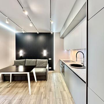 Університетська вул., 3/10