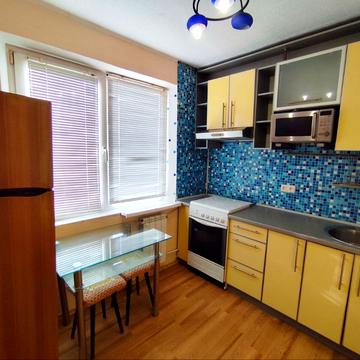 Науки просп. (Леніна), 76