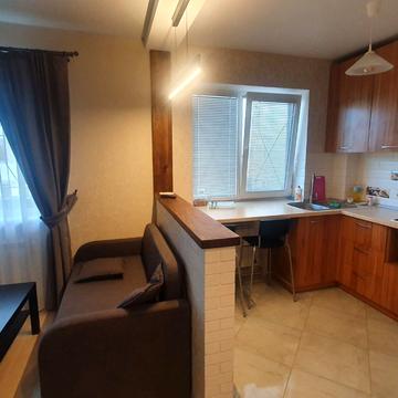 Тополевий пров., 1-А