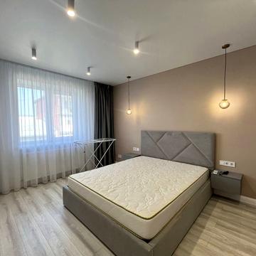 Незалежності вул., 117