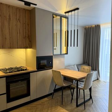 Капушанська вул., (Будинок 2)