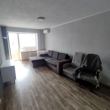 Богдана Хмельницького просп. (Героїв Сталінграда), 4