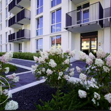 Червоної Калини вул., 4-А