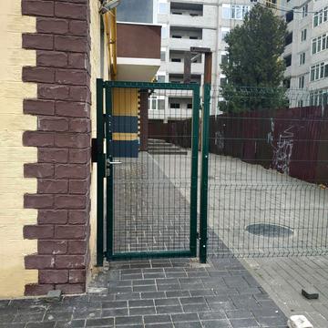 Миру просп., 1-Б