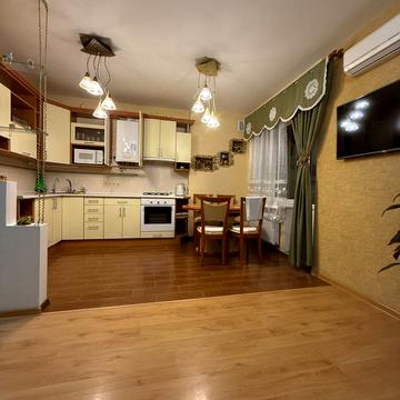 Гетьмана Полуботка вул., 6а