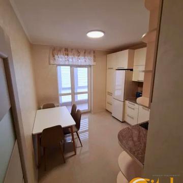 Володимира Янева вул., (Будинок К4-К5)