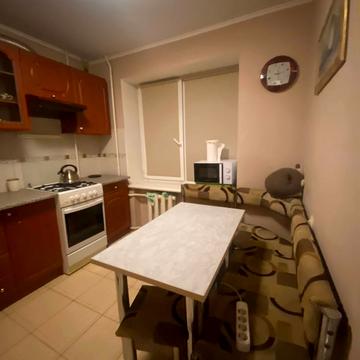 Наукова вул., 62