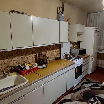 Івана Кавалерідзе вул. (), 8