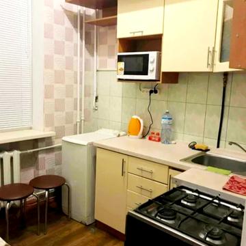 Дебальцівська вул. (Пулківська), 21