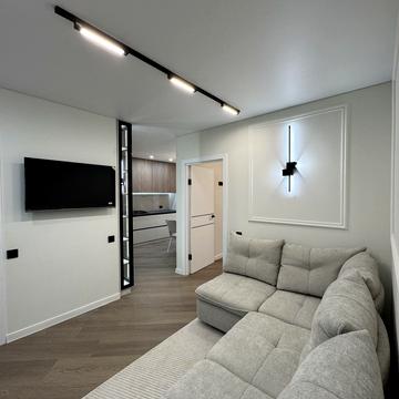 Юліана Пелеша вул., 3