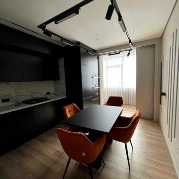 Пасічна вул., 171