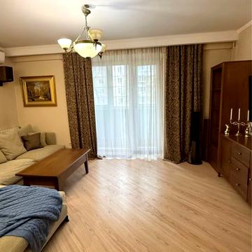 Героїв просп., 50