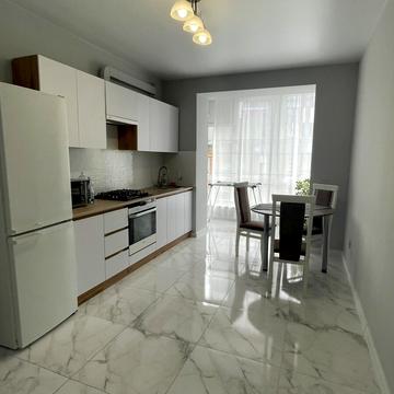 Юліана Пелеша вул., 4