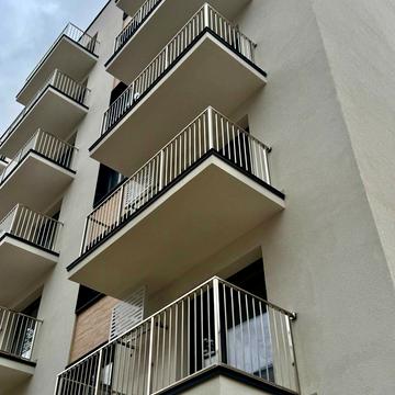 Євгена Коновальця вул., (Будинок 5)