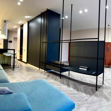 Набережна Перемоги вул., 42