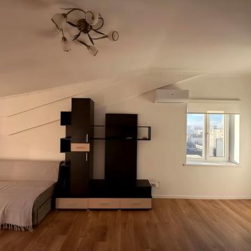 Січових Стрільців вул., 76б