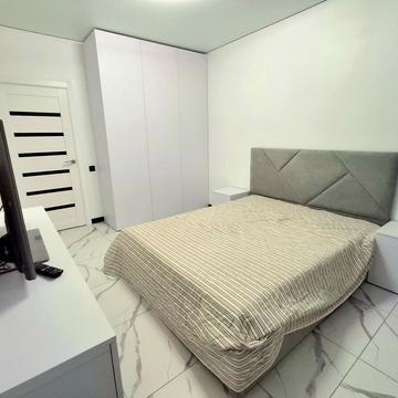 Богдана Хмельницького вул., 283г