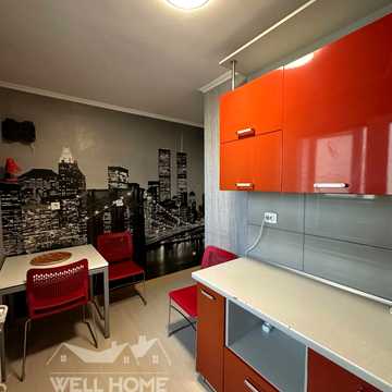 Сергія Москаленка вул. (Красовського), 8-Б
