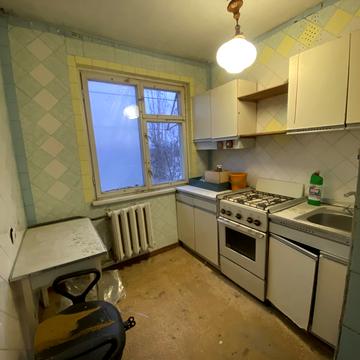 Небесної Сотні просп. (Маршала Жукова), 15