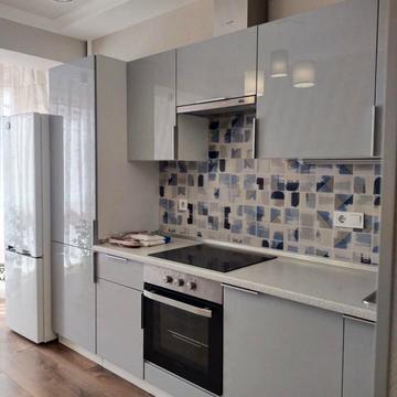 Олексія Вадатурського вул. (Маршала Малиновського), 18