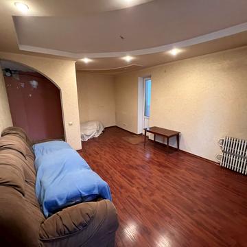 Олексія Хижняка вул., 3