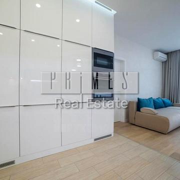 Андрія Верхогляда вул. (Михайла Драгомирова), 11