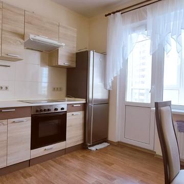 Бориса Гмирі вул., 12-Б