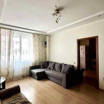 Боголюбова вул., 8