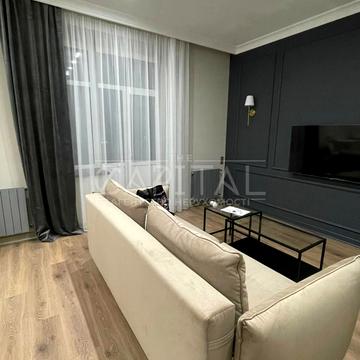 Банкова вул., 12