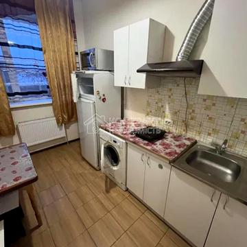 Андріївська вул. (Кубасова), 22