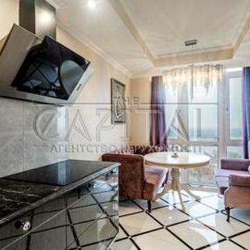 Володимира Івасюка просп. (Героїв Сталінграду), 2-Д