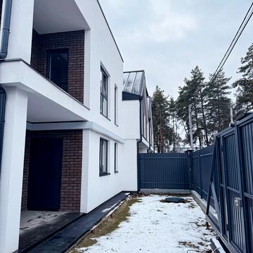 Гетьманська вул.