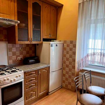 Городоцька вул., 98