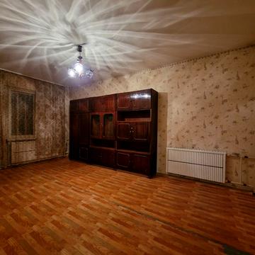 Володимира Іванціва вул., 10