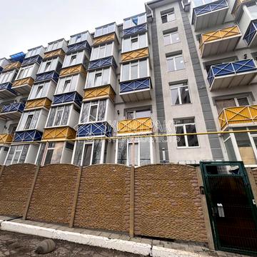 Чернівецька вул., 5