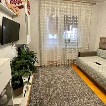 Романа Шухевича вул., 18