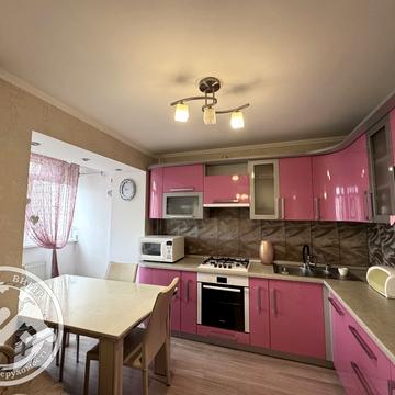 Івана Миколайчука вул., 38а