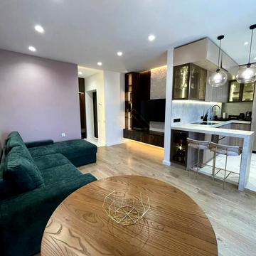 Гетьмана Мазепи вул., 164, к4