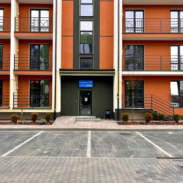 Українська вул., 12/1