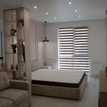 Павела Йозефа Шафарика вул. (), 1