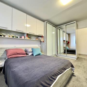 Стрийська вул., 87