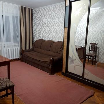 Льонокомбінатівська вул., 19